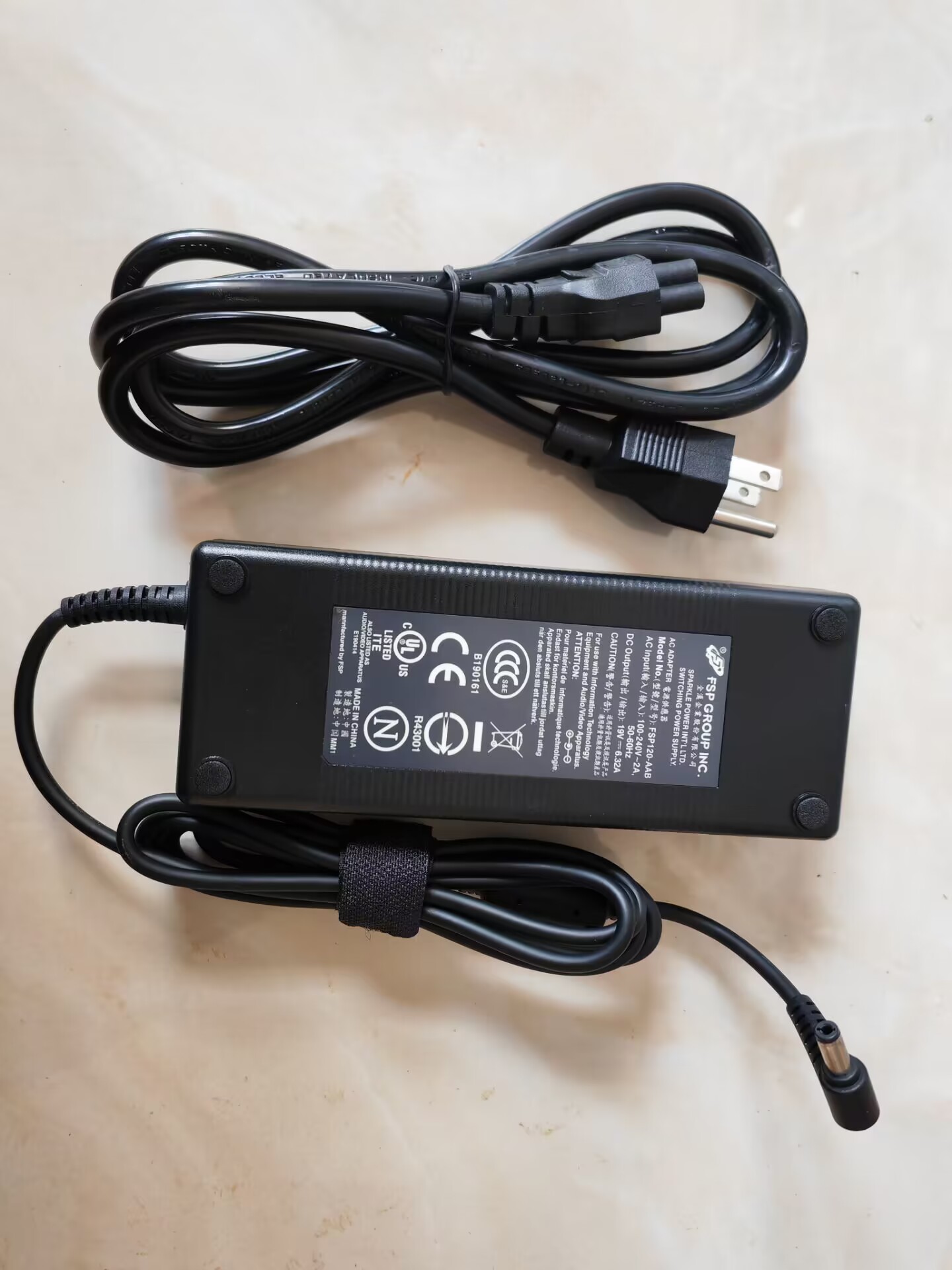 *Brand NEW* FSP120-AAB FSP 19V 6.32A AC DC ADAPTHE POWER Supply - Click Image to Close